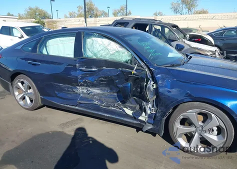 2018 Honda Accord Touring 2.0T z USA, uszkodzony, nr VIN 1HGCV2F99JA043216